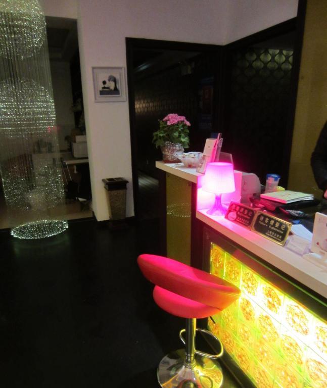 Jiujiu Holiday Hotel 上海市 エクステリア 写真