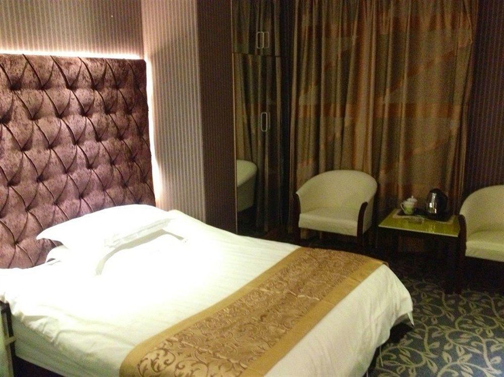 Jiujiu Holiday Hotel 上海市 エクステリア 写真